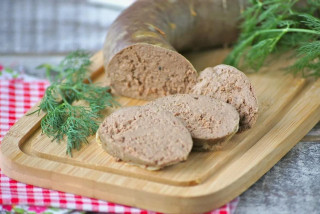 Колбаса ливерная из телячей печени (натуральная оболочка)